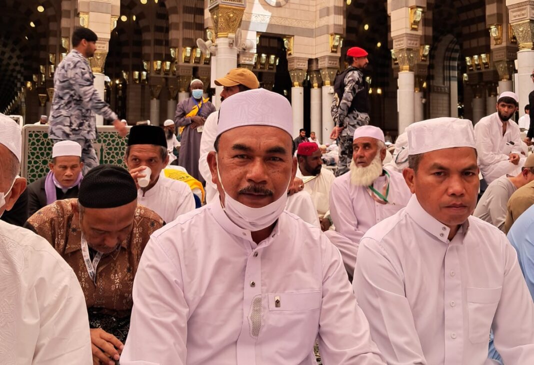 Solat Jumat di Masjid Nabawi, Jemaah Haji Solok Hadir Sejak Jam 10