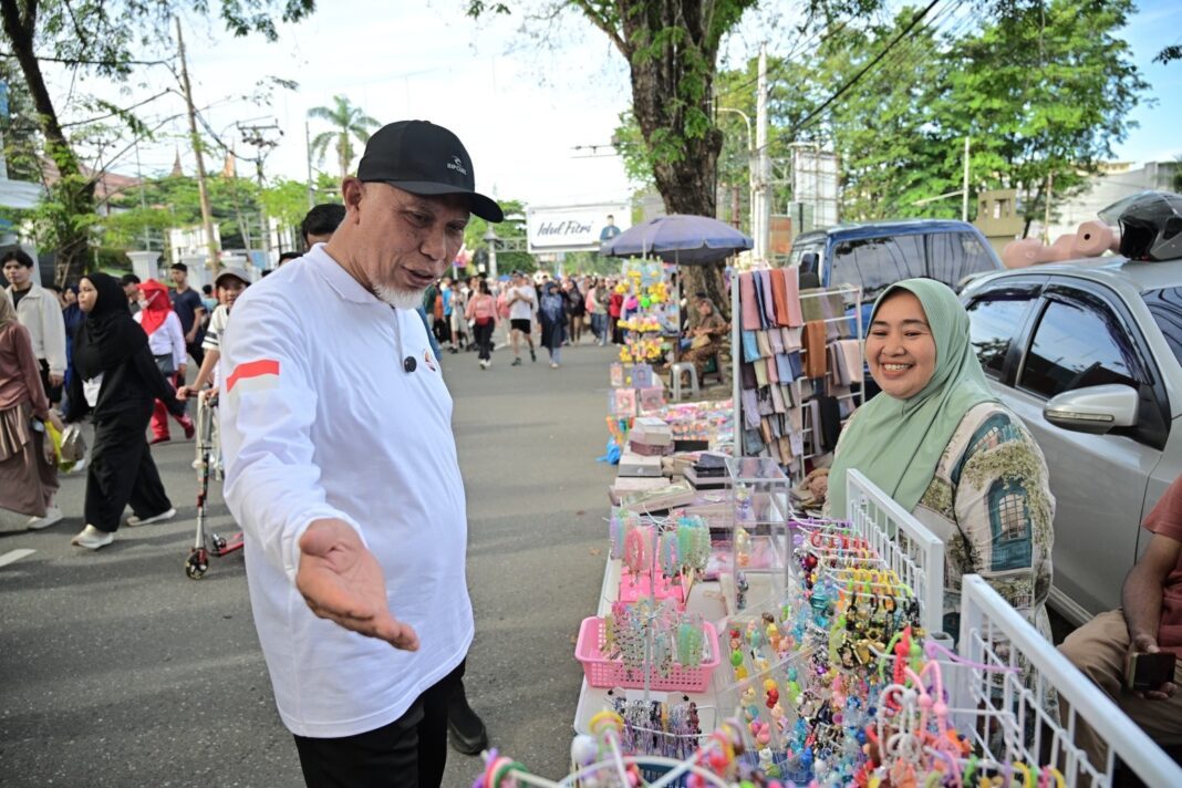 Gubernur Mahyeldi Soroti Dampak Positif Gebu Minang bagi UMKM