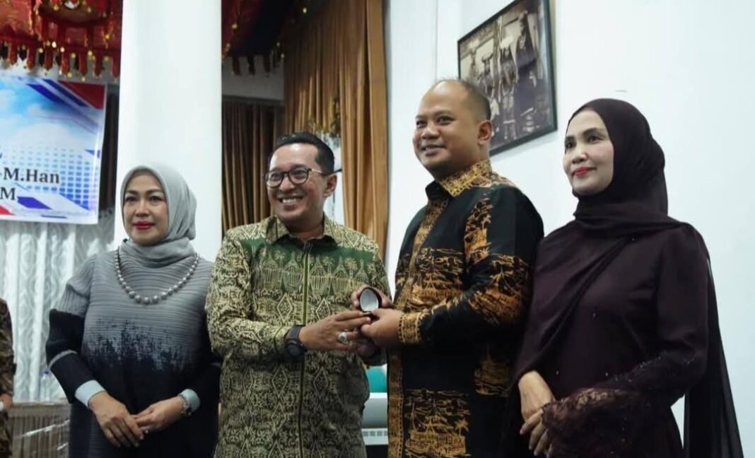Pisah Sambut Dandim 0307 Tanah Datar, Bupati Eka Putra Sampaikan Ucapan Terima Kasih