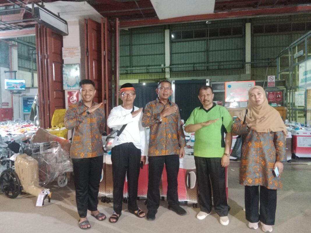 Disiplin Manasik Berbuah Hasil, 251 Koper Jemaah Haji Bukittinggi Lolos X-Ray Tanpa Kendala