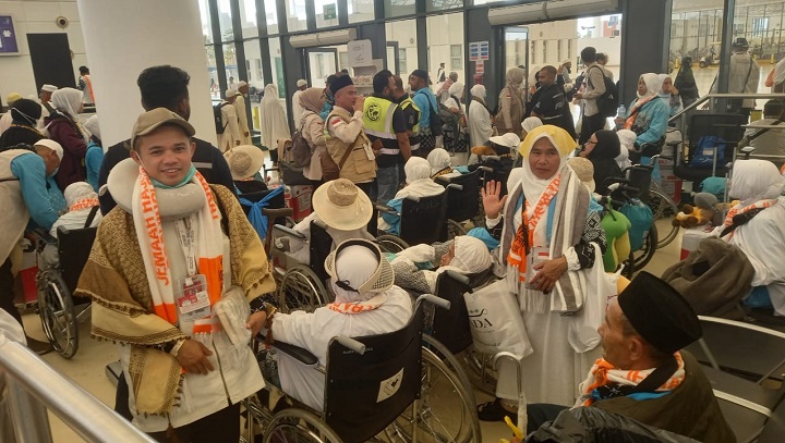 Tinggalkan Makkah, Jemaah Haji Kloter 9 PDG Pulang ke Ranah Minang 4 01209 haji 2026 pulang f