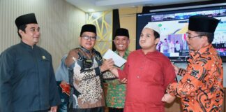 Kemenag Bukittinggi Gandeng Baznas-UPZ, 30 Anak Yatim dan Disabilitas Terima Bantuan Lebaran Yatim 1448 H