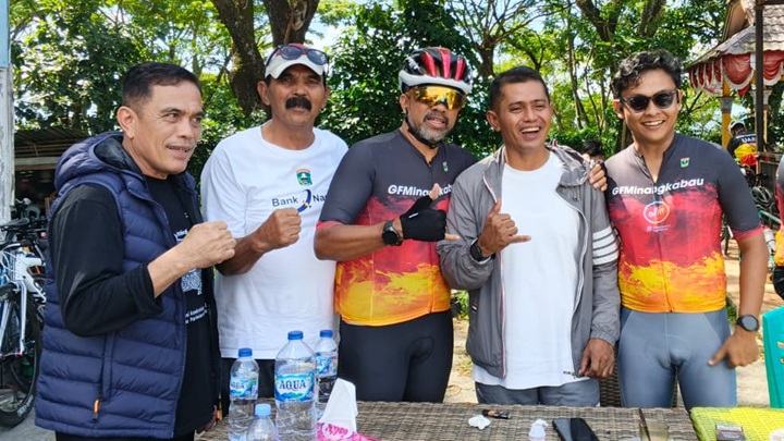 Sehat b