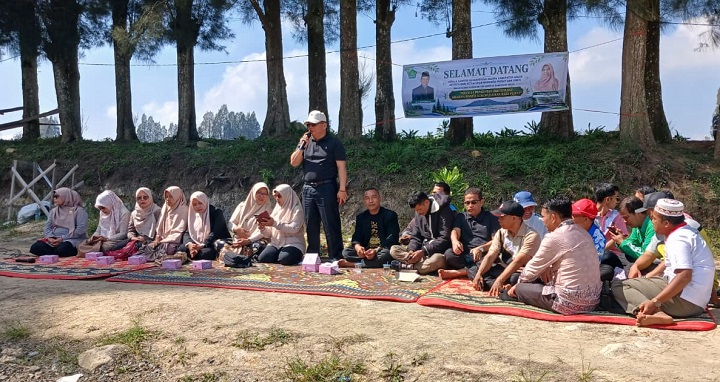 Rekat Kebersamaan, DWP Kemenag Kab. Solok gelar Outbond di Alahan Panjang 3 01606 dwp c