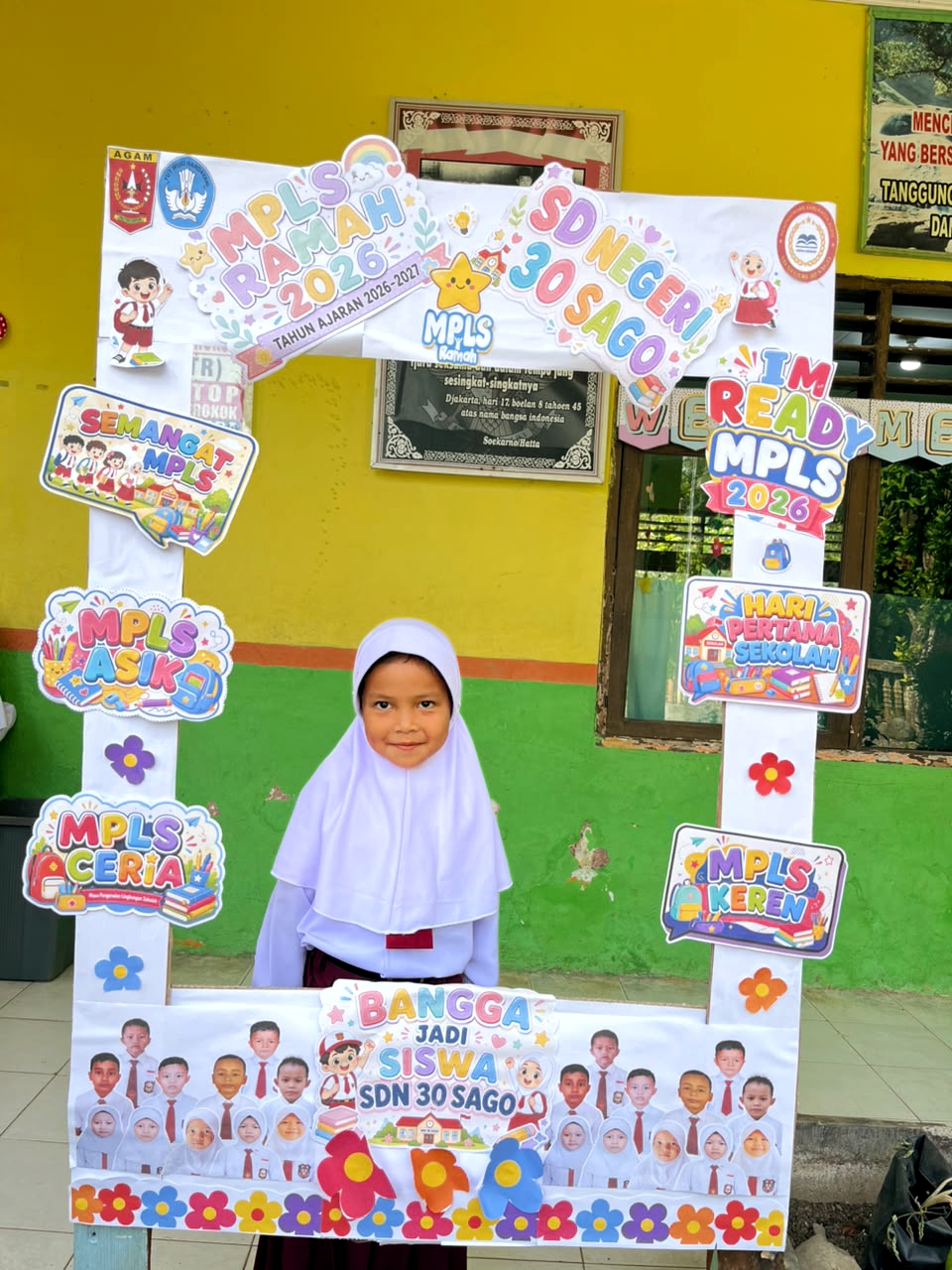 Murid Baru SDN 30 Sago Manggopoh Awali MPLS Dengan Semangat 4 12 Murid Baru SDN 30 Sago Manggopoh Awali MPLS dengan Semangat