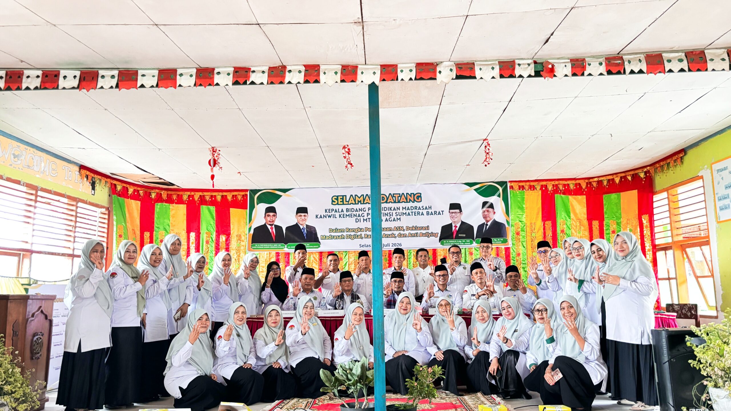 Luar Biasa! MTsN 4 Agam Resmi Deklarasi Madrasah Digital dan Bebas Bullying
