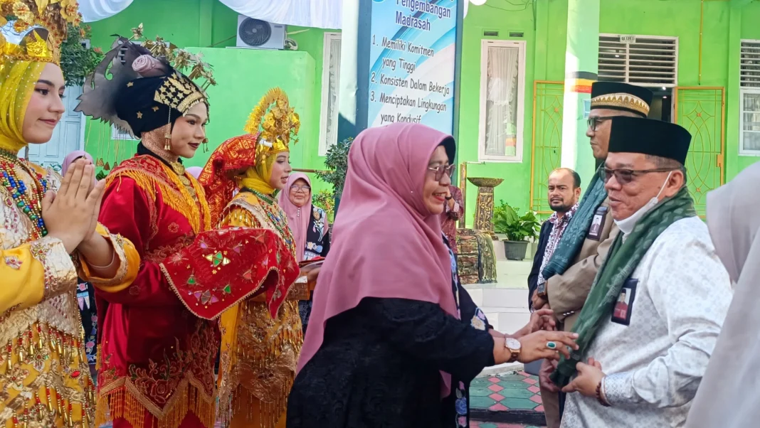 6 Kepala Madrasah di Kabupaten Solok Ikuti Penilaian Kinerja