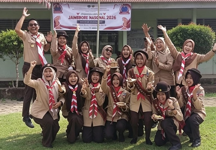 01502 mtsn 7 pramuka
