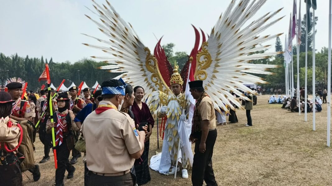 Hoyak Tabuik di Cibubur, Meriahnya Pawai HUT ke 81 RI Jamnas XII