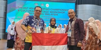 Bentangkan Merah Putih di Malaysia, 2 Siswi Madrasah Kab. Solok Raih Emas dan Perunggu