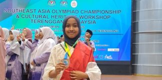 Dari Malaysia, Gadis asal Sirukam Persembahkan Medali untuk MTsN 2 Solok
