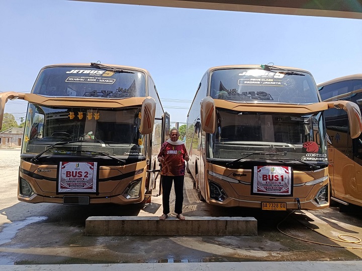 Dihadang Ombak Besar Selat Sunda, Kontingen Kota Solok Tiba Parak Siang di Kota Beras 3 02401 jamnas kota solok b