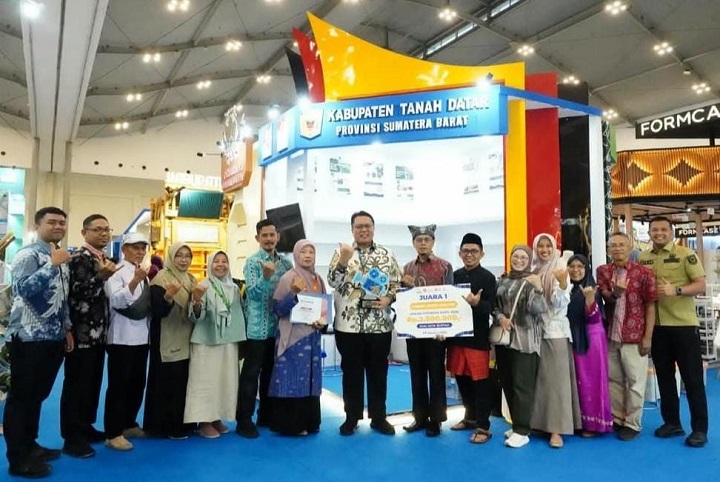 Pacu Jawi Tanah Datar Juara I Nasional AOE 2026 2 Pacu Jawi Tanah Datar Juara I Nasional AOE 2026