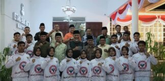 MAN 1 Bukittinggi Wakili Sumbar di LKBB-PB Tingkat Nasional, Gubernur Mahyeldi Lepas Kontingen