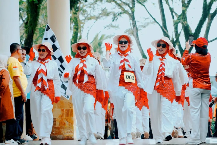 HUT RI 1