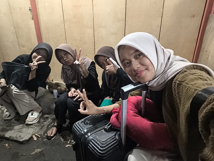 Menjemput Rindu, Perjalanan Lhokseumawe – Solok yang Tak Terlupakan 3 00602 bus putra pelangi b
