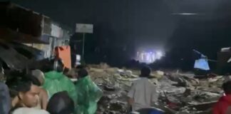 Hujan Masih Turun, Jalan Solok Padang Putus Akibat Galodo di Arosuka Hujan Masih Turun, Jalan Solok Padang Putus Akibat Galodo di Arosuka