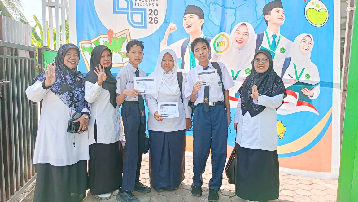 Dampingi Langsung TIm OMI MTsN 4 Agam, Wakasis: Bismillah, Semoga Allah Meridhoi 4 Dampingi Langsung TIm OMI MTsN 4 Agam, Wakasis: Bismillah, Semoga Allah Meridhoi