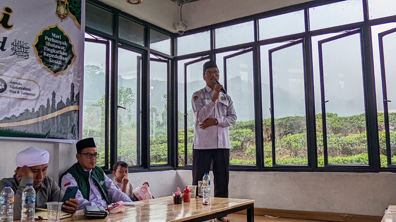 Momentum Maulid Nabi, PCNU Kab Solok Gelar Silaturahmi ,Santunan, Beasiswa hingga Bantuan Rehab Rumah 4 WhatsApp Image 2026 09 15 at 23.13.24