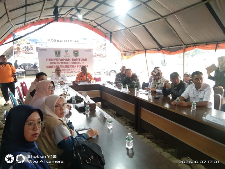 Pemkab Solok Perkuat Langkah Pemulihan dan Percepatan Pembersihan Material 1 Pemulihan