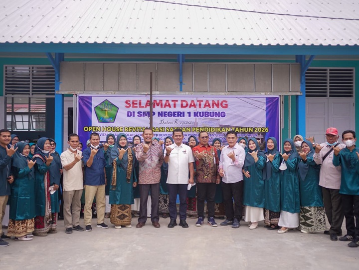 Revitalisasi b